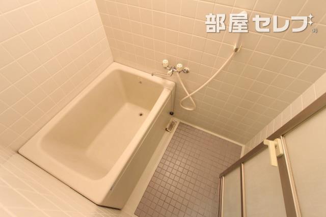 バス・シャワールーム　３０７号室