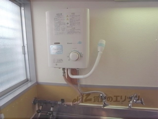 その他設備　給湯器リモコン