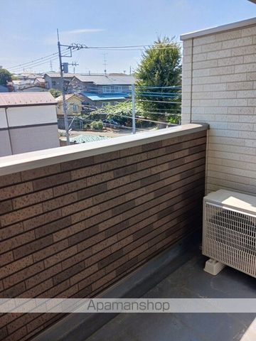 東急田園都市線 溝の口駅 バス乗車時間：9分 最寄りバス停で下車 徒歩7分 3階建 築13年の内装写真