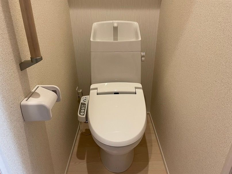 その他　温水洗浄便座