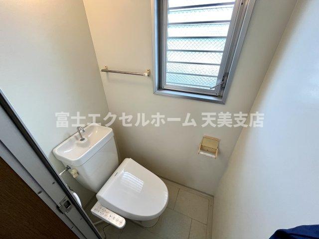 パティオライブのトイレ写真