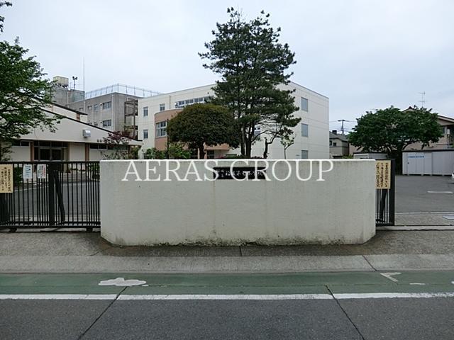 小学校　稲城市立稲城第七小学校（小学校）まで714m