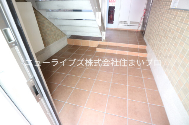 京阪本線 大和田駅 徒歩1分 3階建 築15年の外観写真
