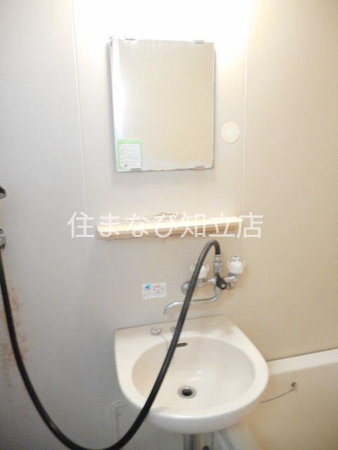 洗面設備　同型別部屋写真