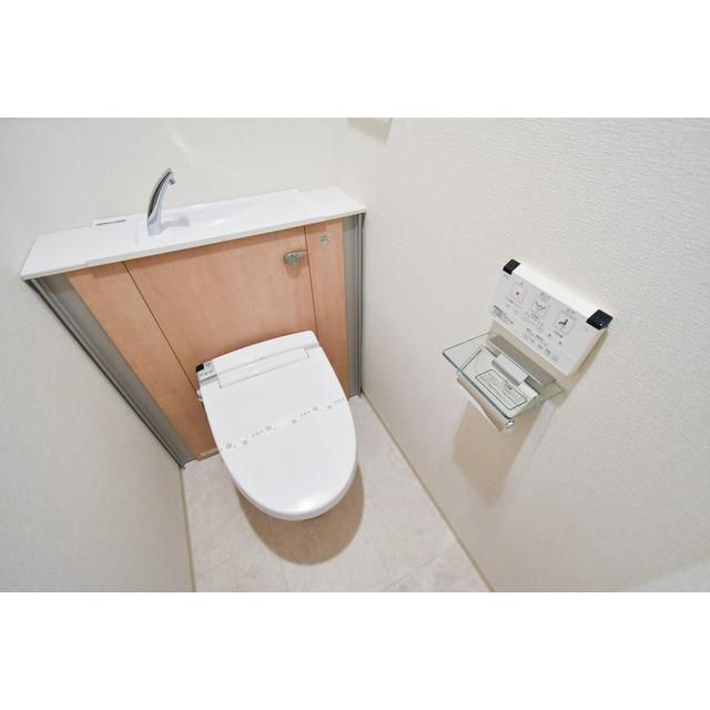 クオリタス秋葉原のトイレ写真