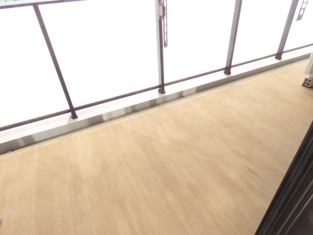 バルコニー　※同物件他部屋の参考写真です。