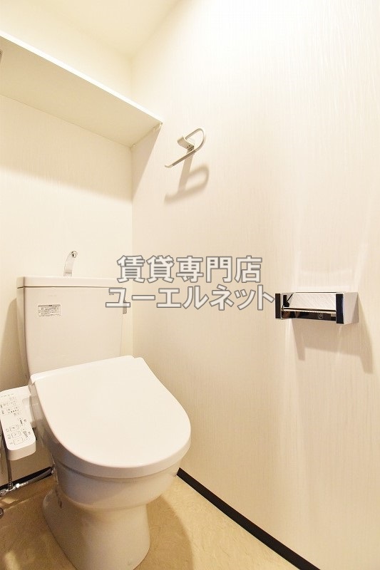 ＪＲ東西線 御幣島駅 徒歩9分 15階建 築4年のトイレ写真