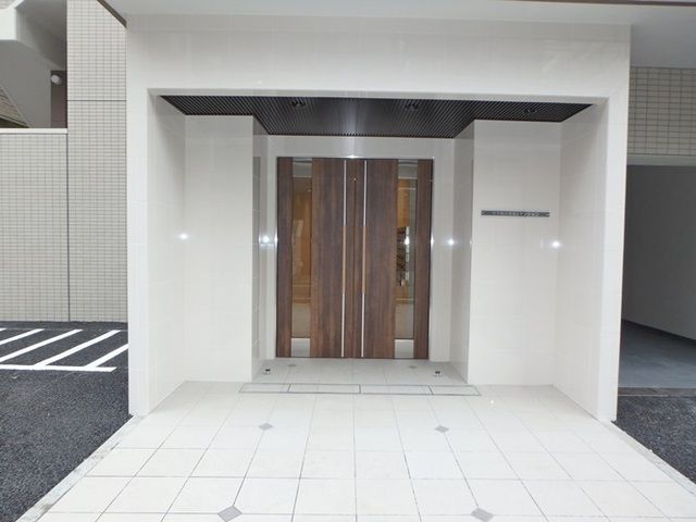 エントランス　NULL