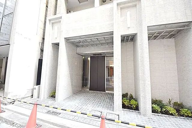 GRAN PASEO日本橋三越前の外観写真