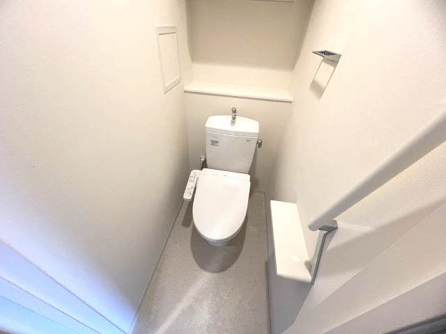 ステラハウス住吉のトイレ写真