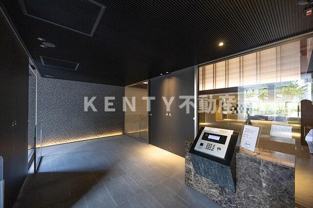 エントランス　建物の内部です