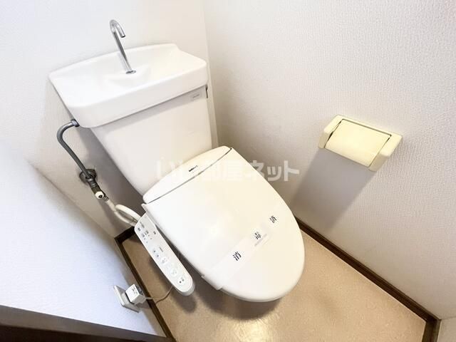 ＪＲ信越本線 北高崎駅 徒歩22分 2階建 築31年のトイレ写真