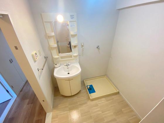 洗面設備　※別部屋の写真です