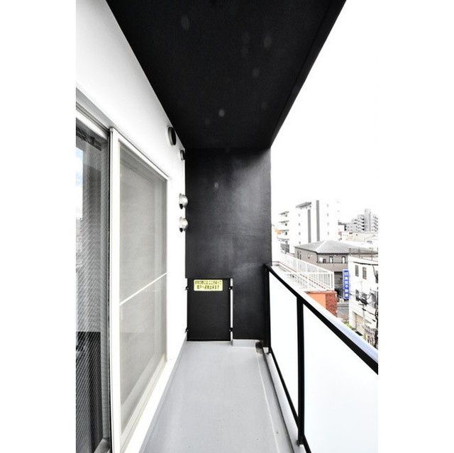 バルコニー　ヴェルト日暮里イースト　荒川区東日暮里2