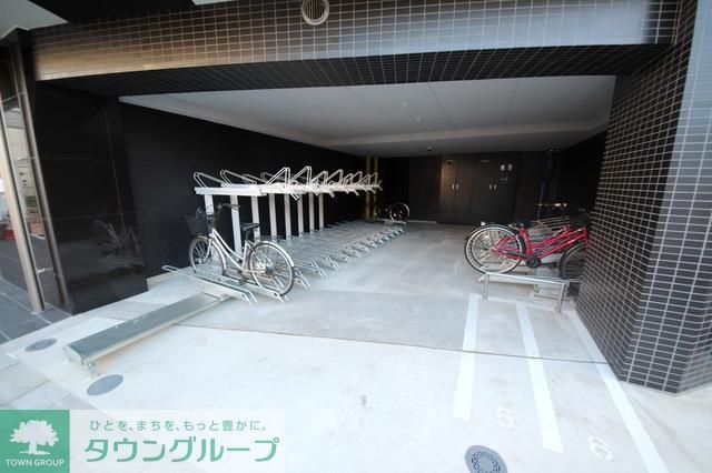 駐車場　★駐輪場★