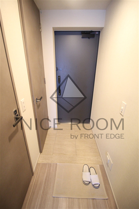 玄関　SK RESIDENCES SHINSAIBASHI　玄関