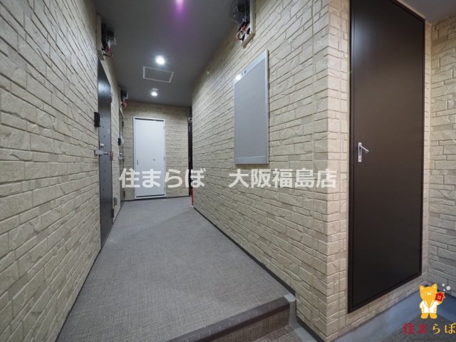 エントランス　共用部の印象も大切に