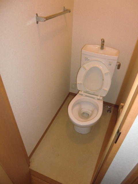 ツインコート高宮のトイレ写真