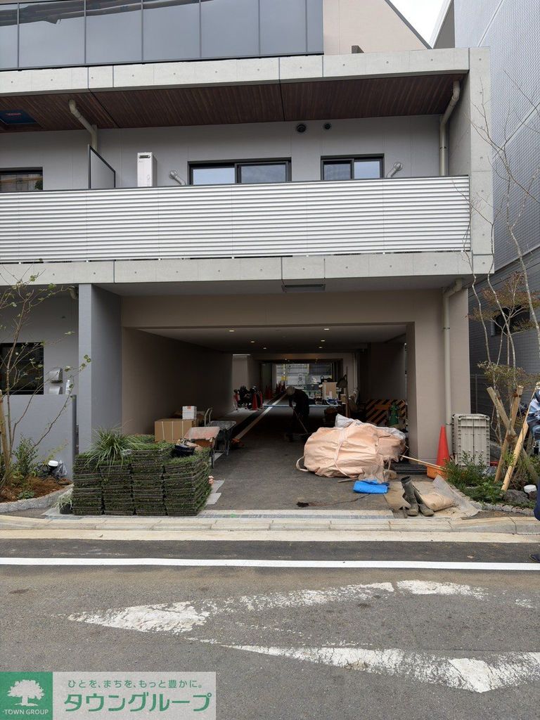 駐車場　駐車場