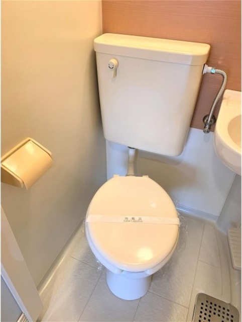 京阪本線 守口市駅 徒歩3分 5階建 築34年のトイレ写真