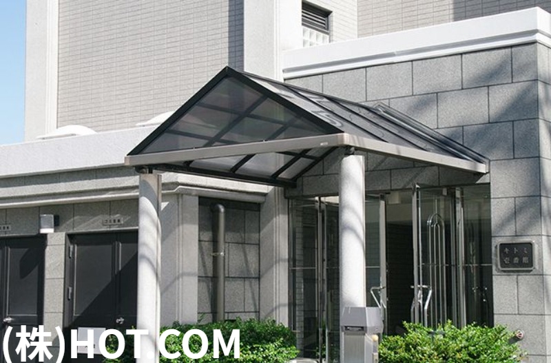 地下鉄空港線 東比恵駅 徒歩2分 7階建 築27年の外観写真