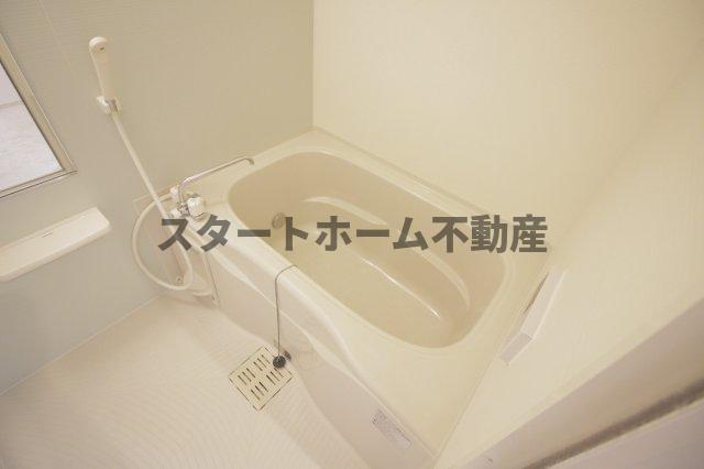 バス・シャワールーム　お風呂です