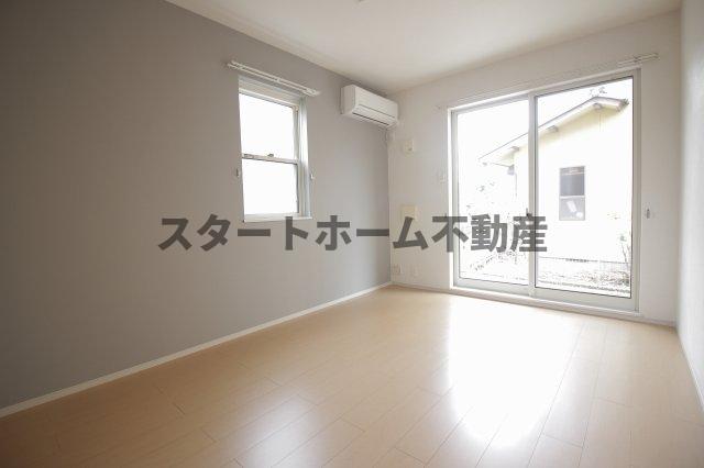 居室・リビング　居間です