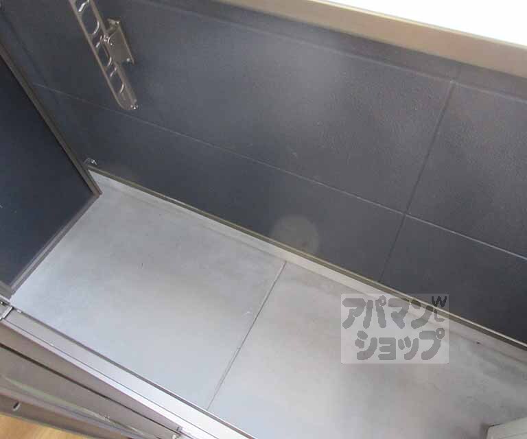 バルコニー　洗濯物も沢山干せます