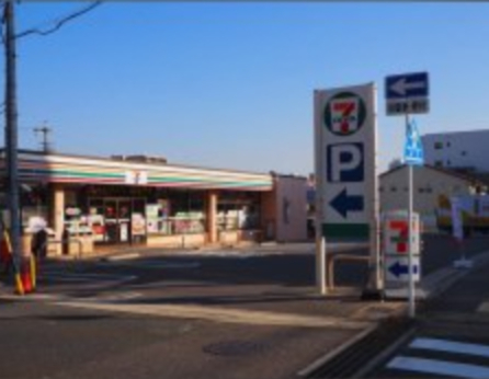 コンビニ　セブンイレブン 名古屋茶屋が坂店（コンビニ）まで613m