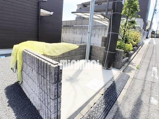 その他共有部分　別号室の内装写真、流用中