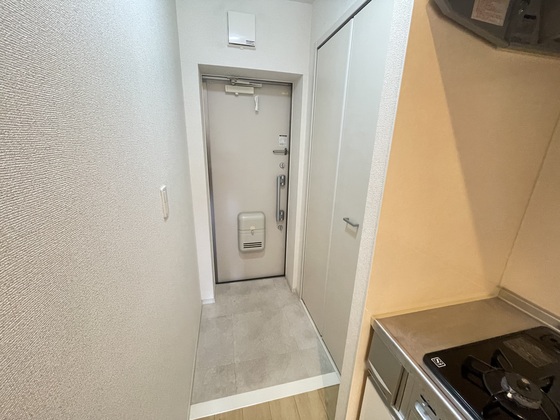 玄関　※別部屋の写真です