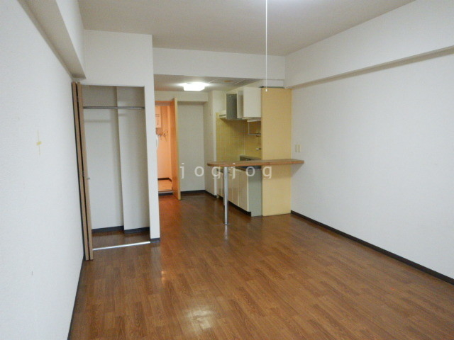 その他部屋・スペース　居間