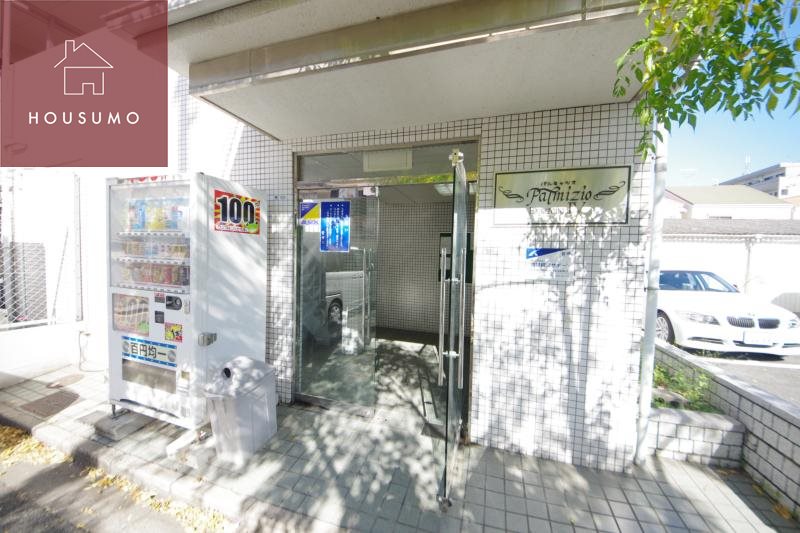 エントランス　ゆとりのあるエントランスです