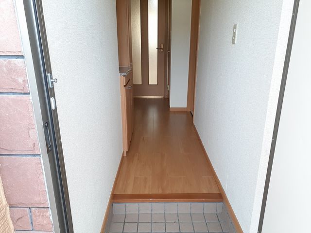 コンフィデンス・コートの玄関写真