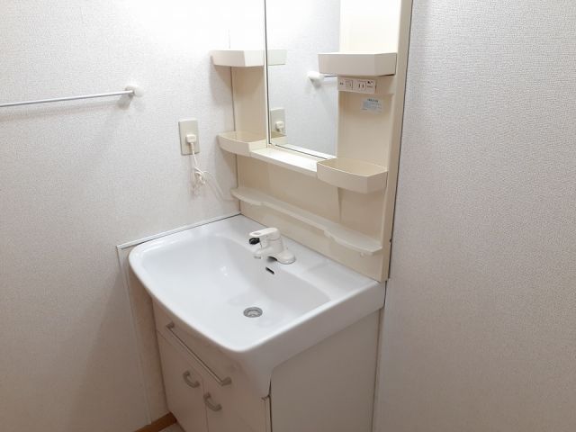 コンフィデンス・コートの内装写真