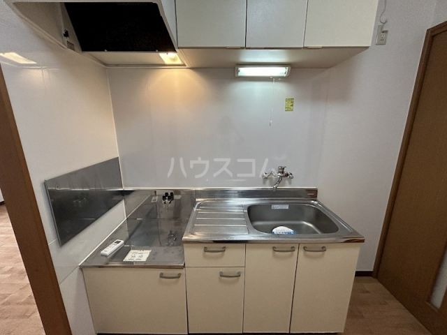 オリオンアパートメントのキッチン写真