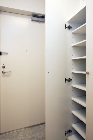 玄関　グランプラス千駄木　文京区千駄木3