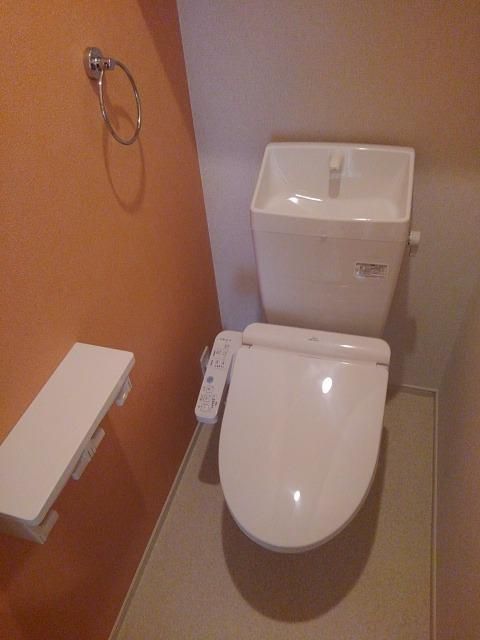 【メルヴェイユ　IIのトイレ】