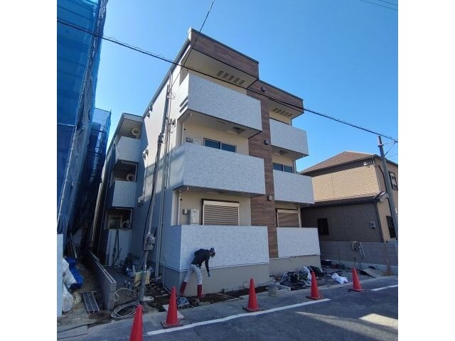 【フジパレス出来島WEST　V番館の建物外観】