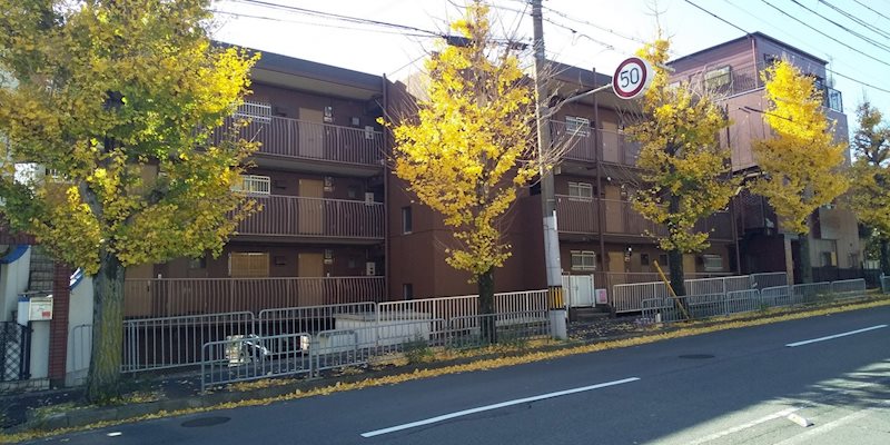 サンシャインコーポ新宮の建物外観