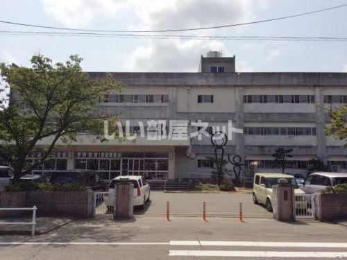 【フルール大和　Ｃの小学校】