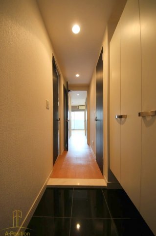 玄関　アプリーレ堺筋本町