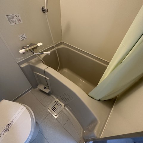 バス・シャワールーム　お風呂で日々の疲れを落としましょう