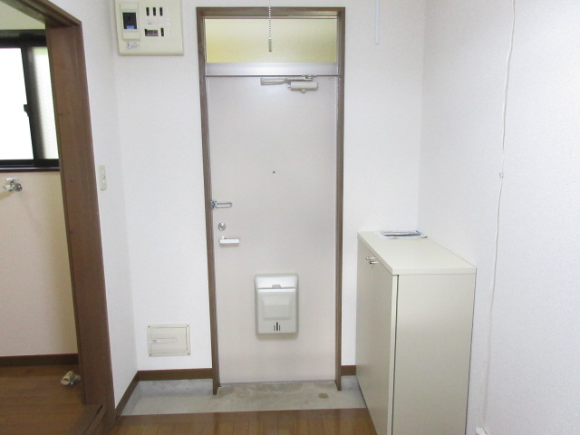 玄関　シューズボックスあり