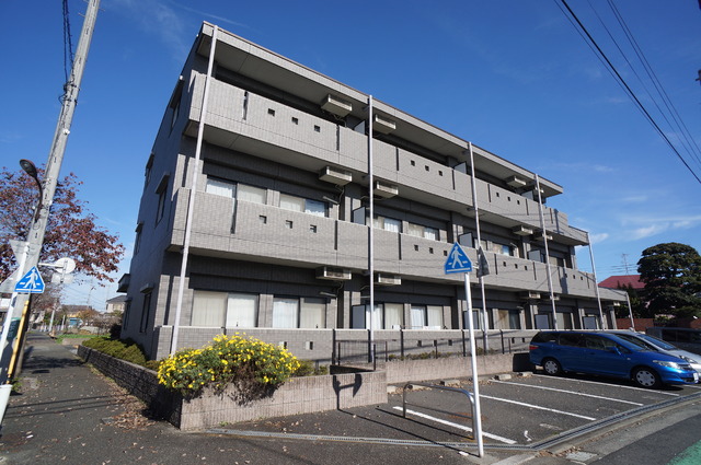 建物外観　丈夫で安心の鉄筋コンクリート造マンションです☆