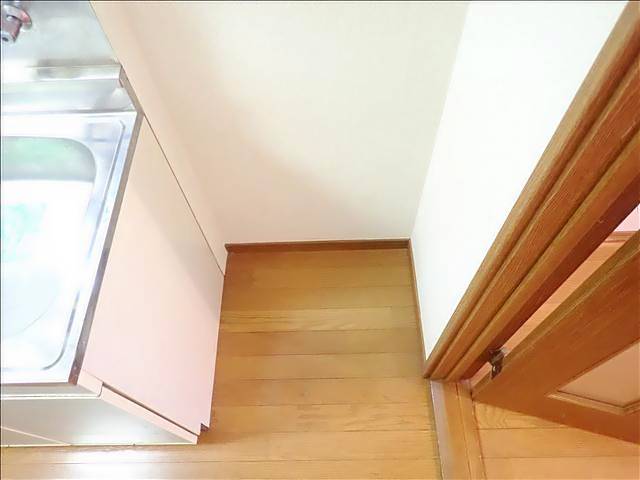 その他部屋・スペース　冷蔵庫を置くのにちょうど良いスペースです。