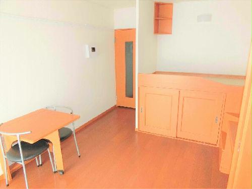 居室・リビング　フローリングのお部屋です