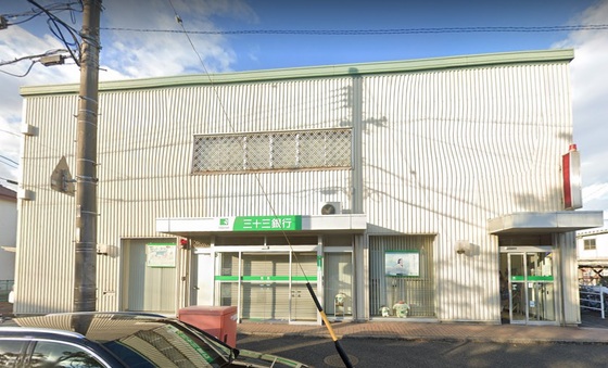 銀行　三十三銀行川島支店（銀行）まで721m