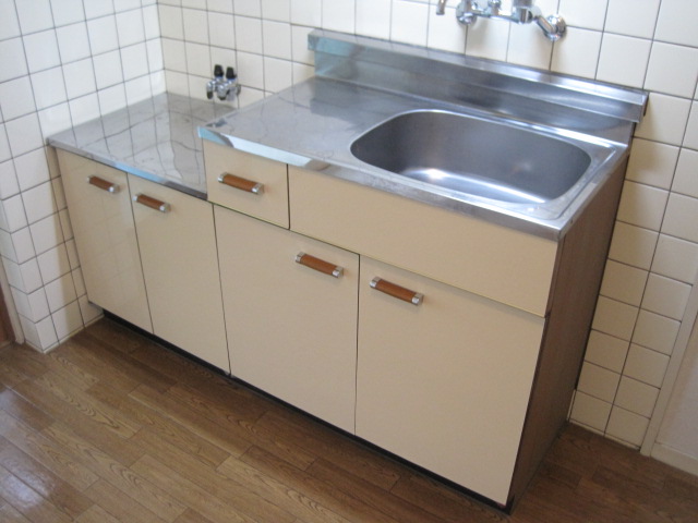 キッチン　※別のお部屋の写真です