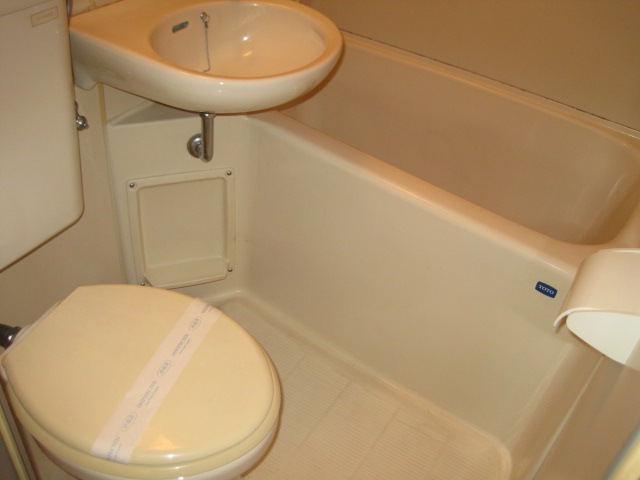 トイレ　※別のお部屋の写真です